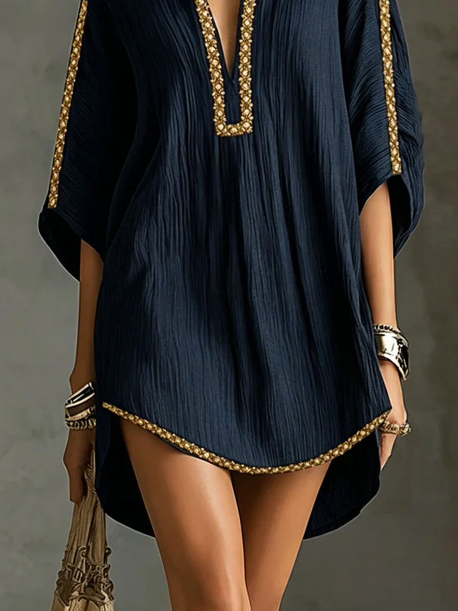 Mirella | Vestido corto negro con escote en V