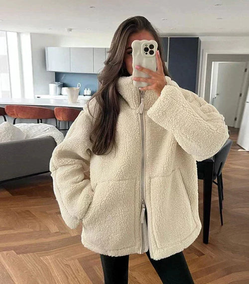 Silvana | Chaqueta Teddy Oversize de Cuello Alto