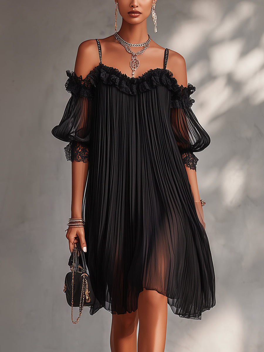 Léonie | Vestido corto negro con hombros descubiertos y borde de encaje