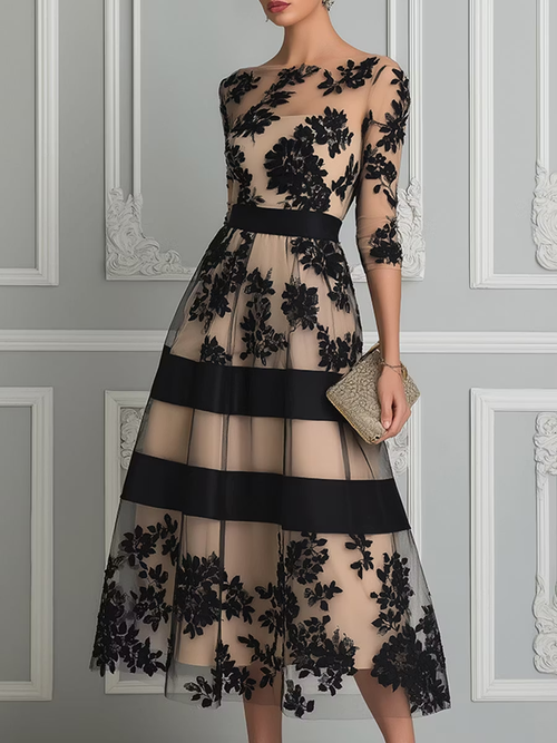 Elena | Vestido midi de encaje negro línea A
