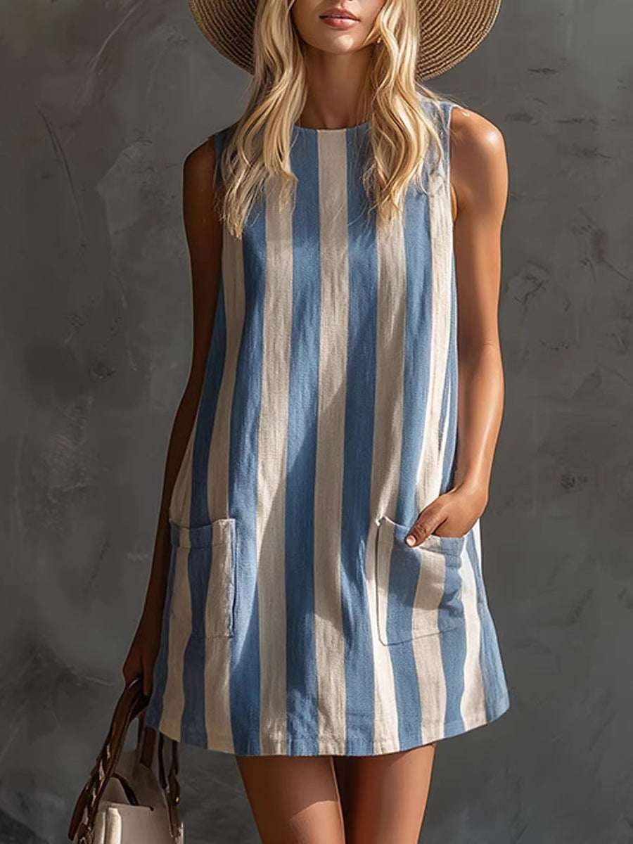 Margot | Vestido corto de rayas sin mangas con cuello redondo