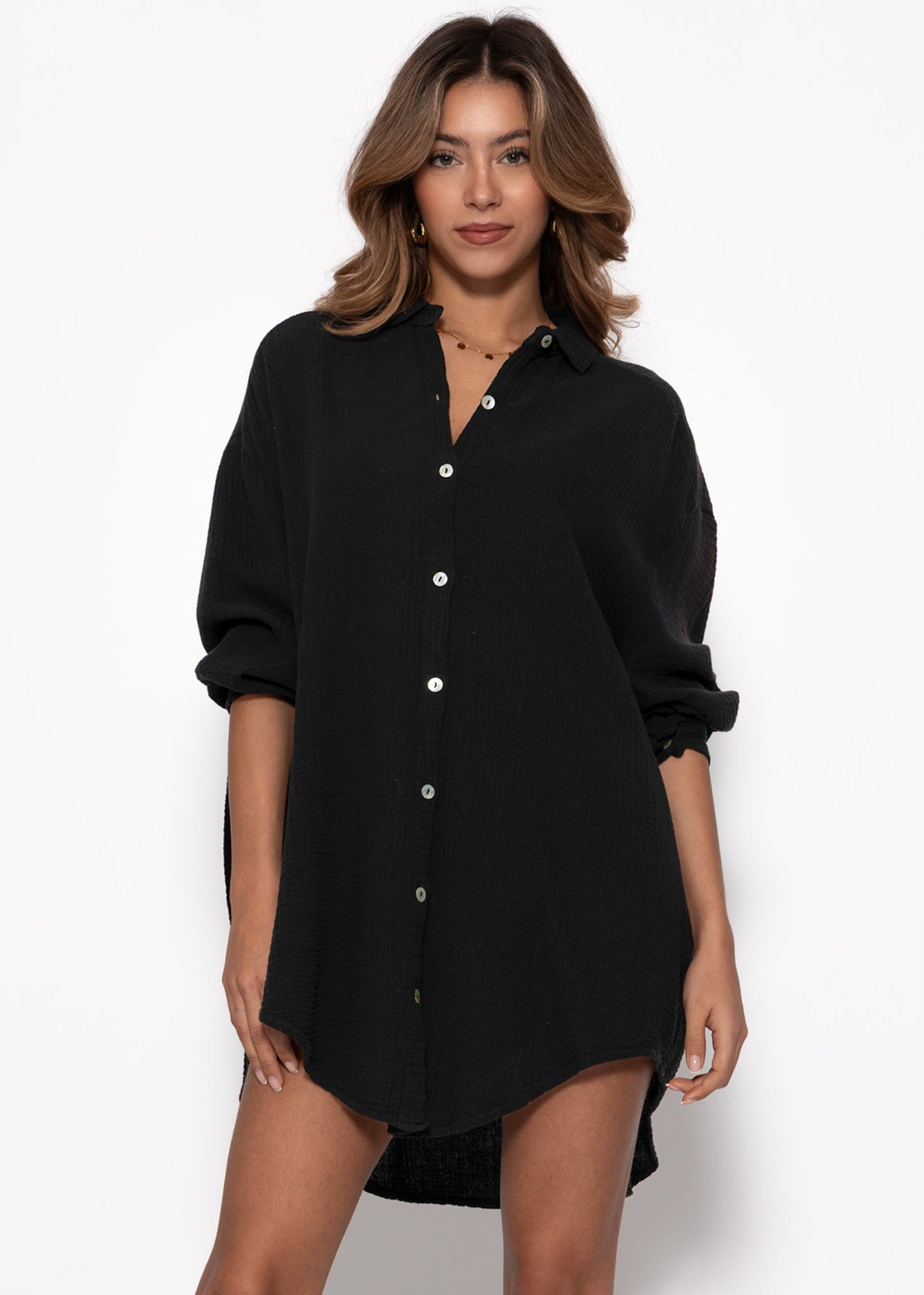 Marta | Blusa oversize de muselina · Negro