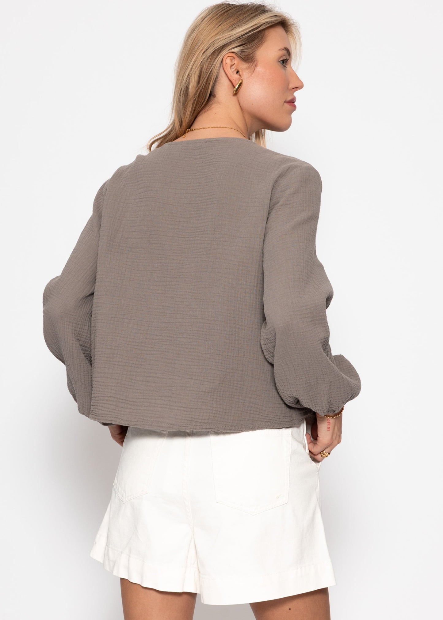 Selene | Blusa de muselina · Taupe