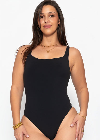Renata | Body · Negro