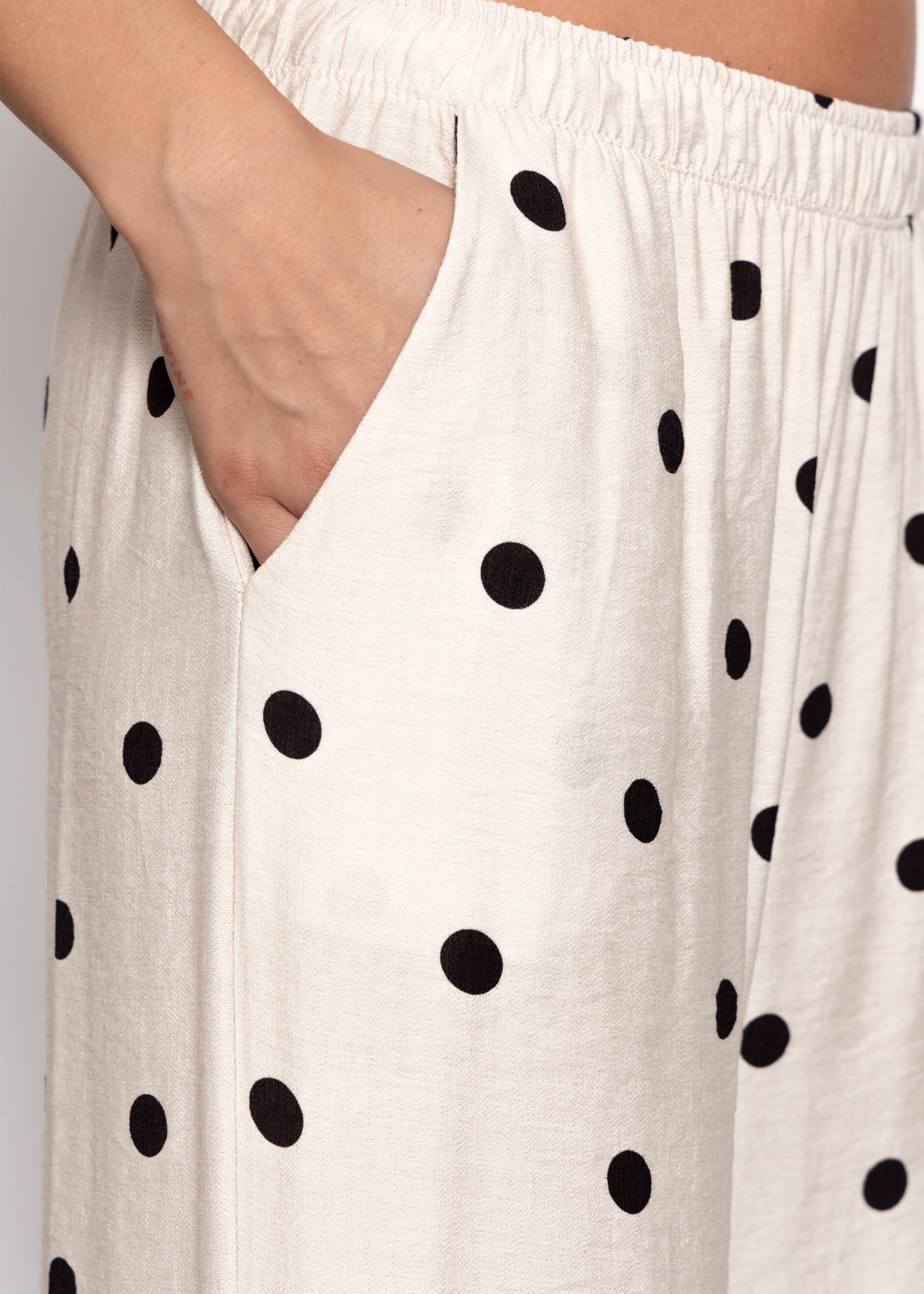 Rocío | Pantalón de pernera ancha de lunares · Blanco roto