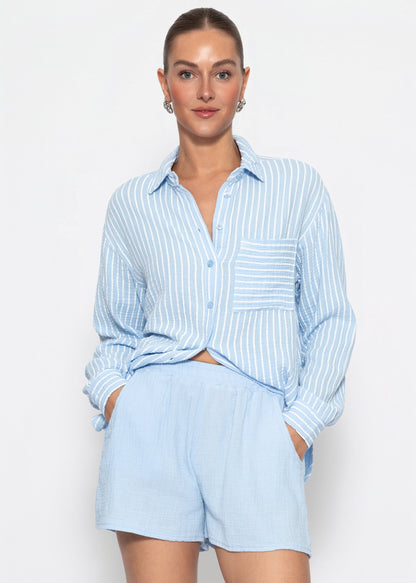 Rania | Blusa de muselina a rayas · Azul claro