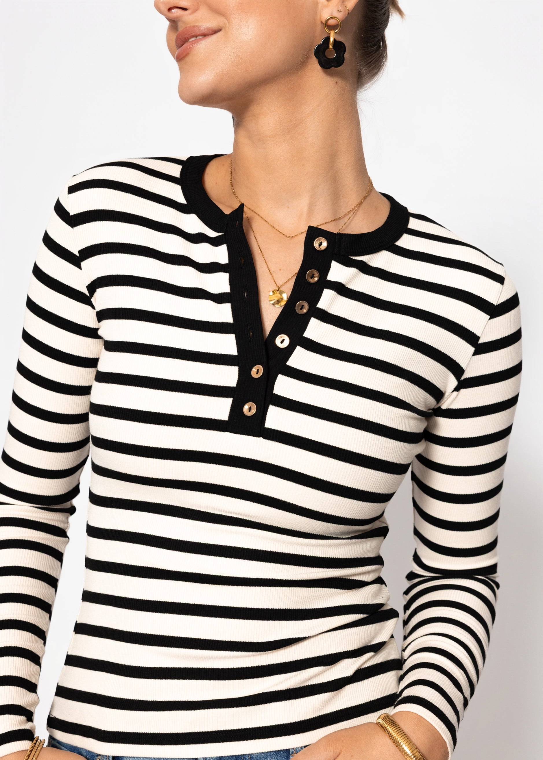 Adela | Camiseta de manga larga a rayas · Negro y blanco