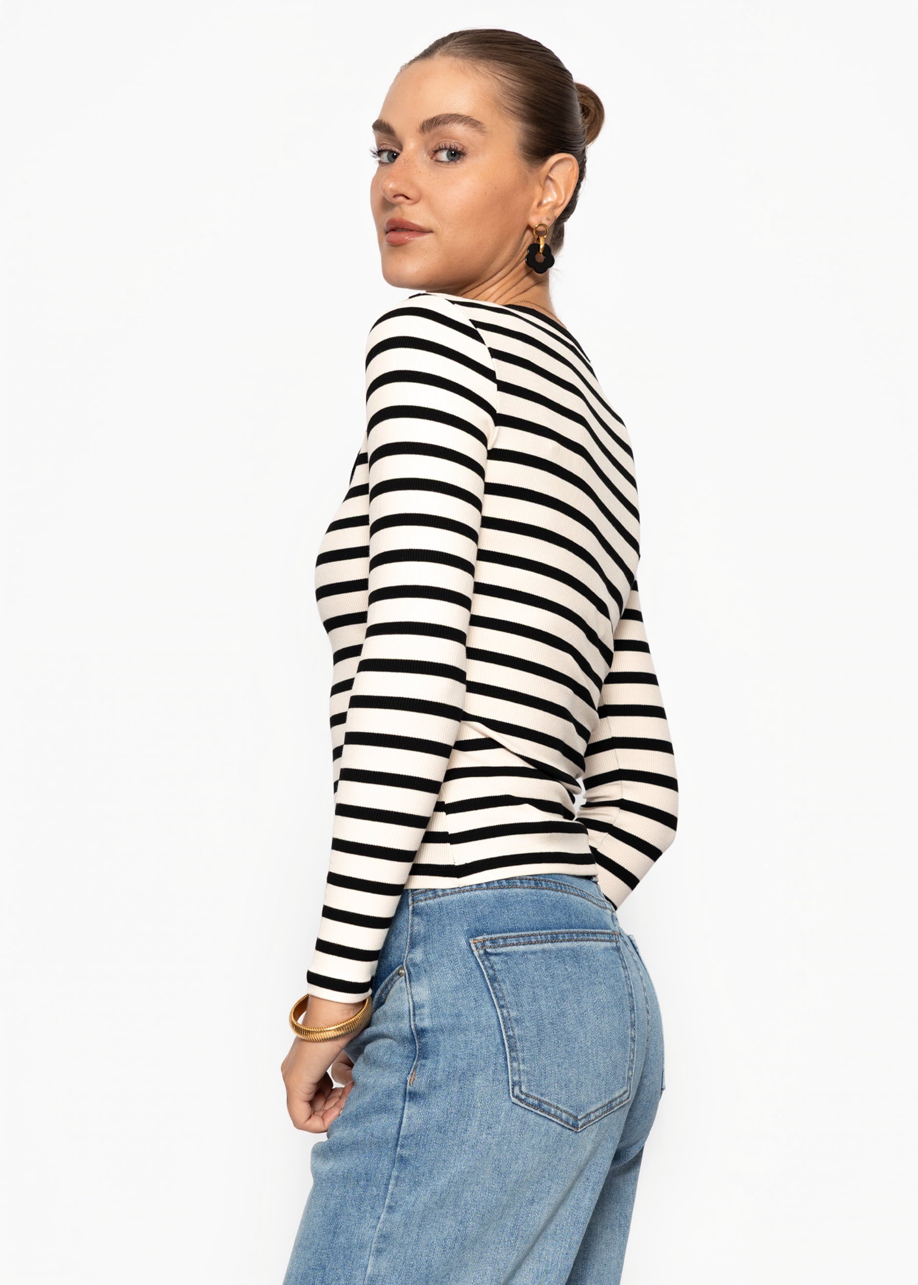 Adela | Camiseta de manga larga a rayas · Negro y blanco