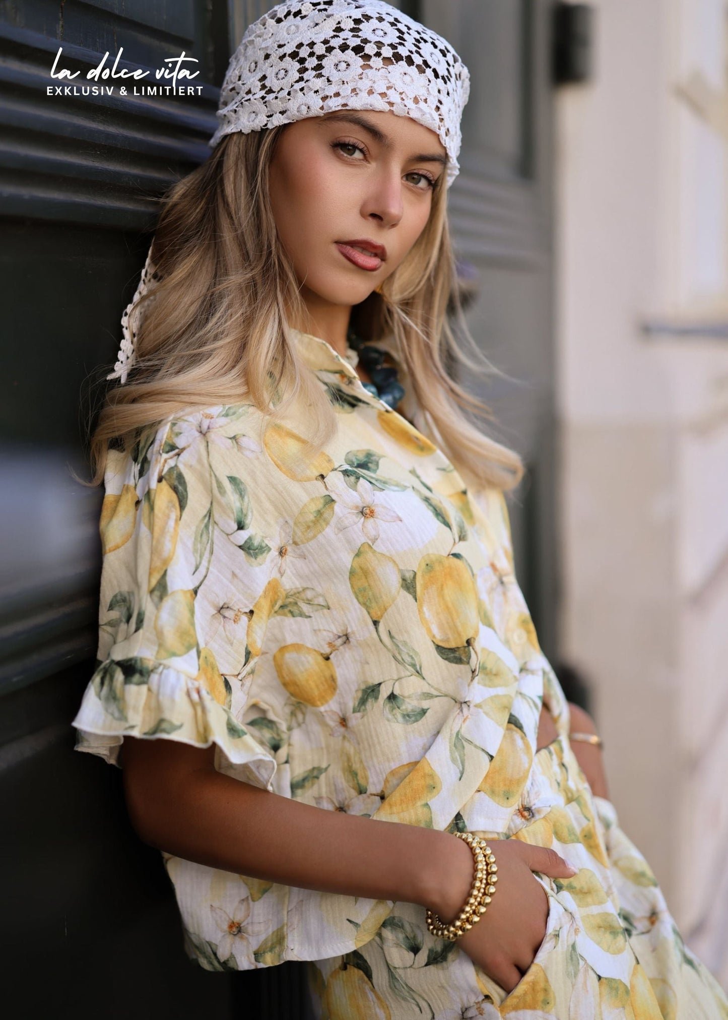 Clara | Blusa de muselina estampado de limones · Amarillo