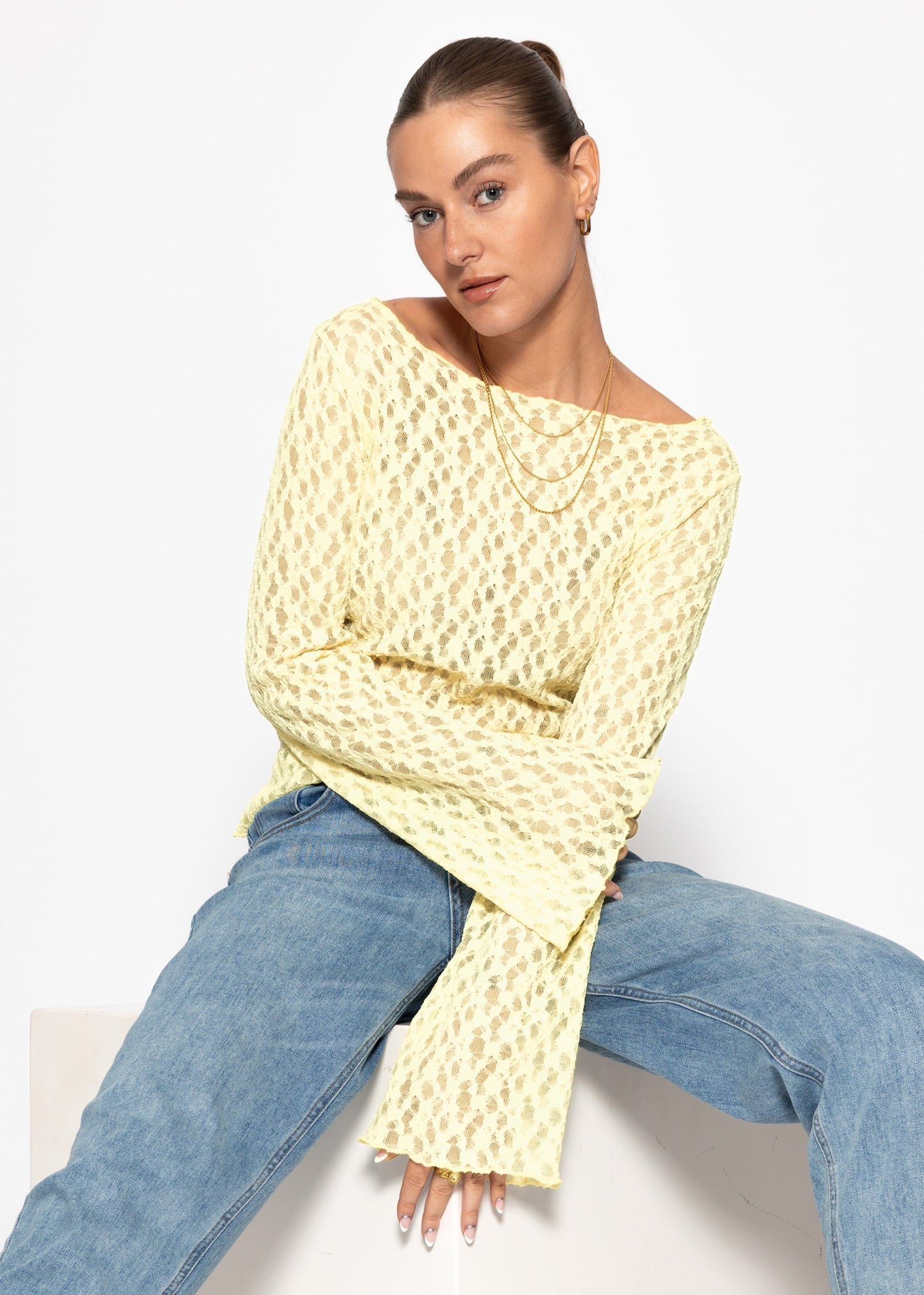 Mila | Camiseta de manga larga de encaje · Amarillo