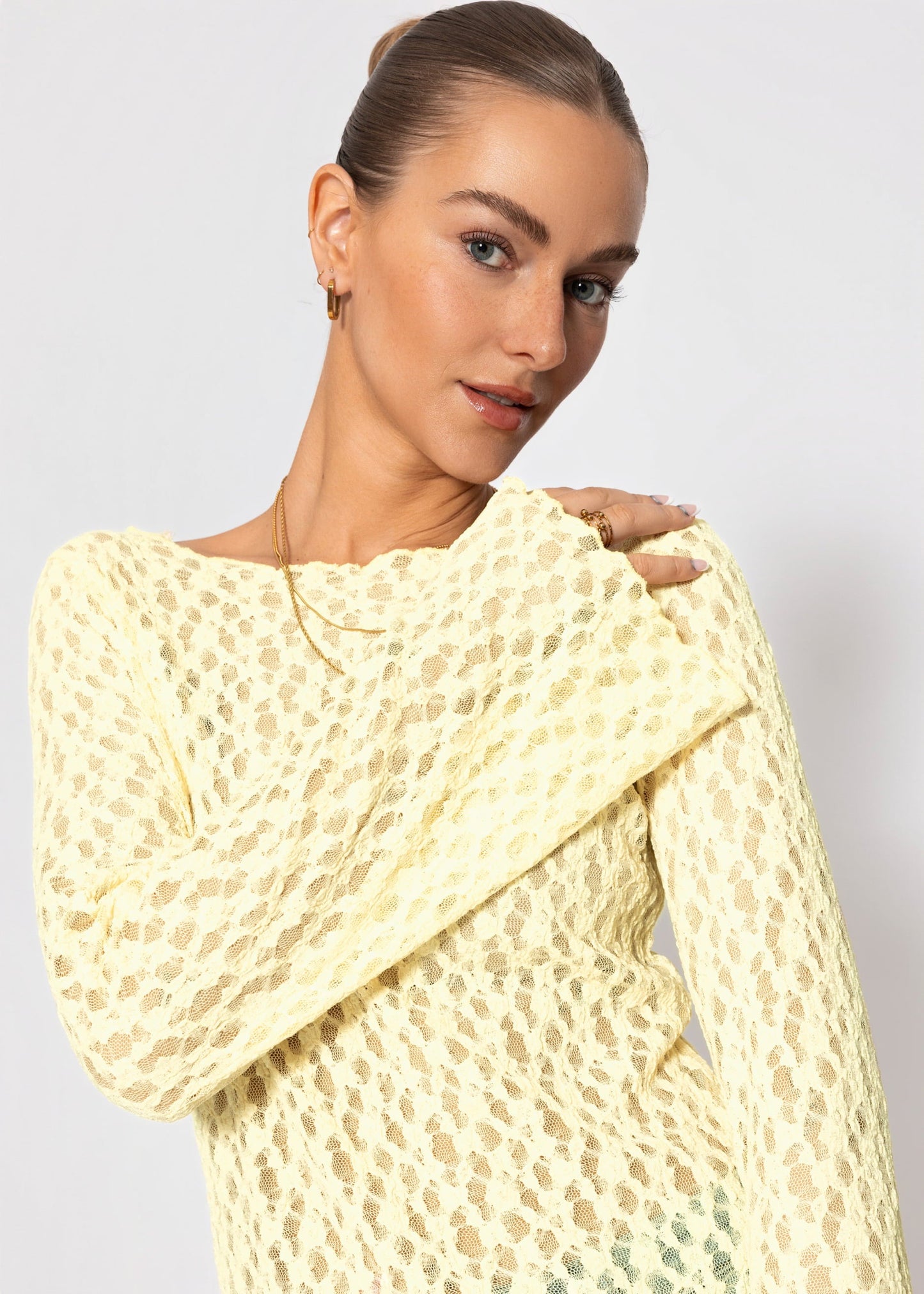 Mila | Camiseta de manga larga de encaje · Amarillo
