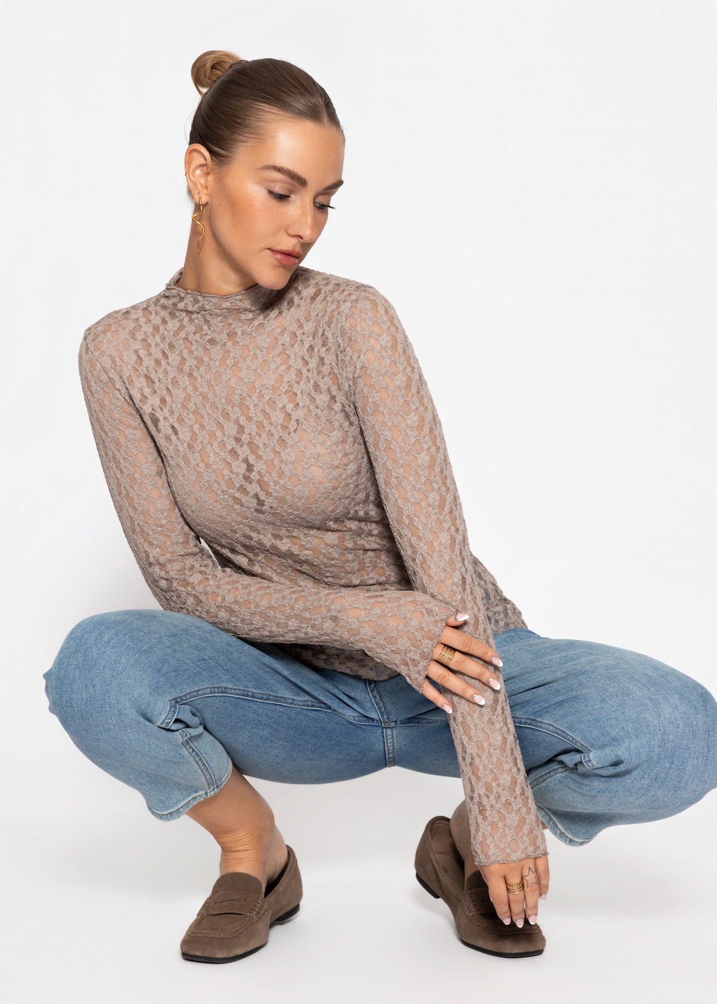 Helena | Camiseta de manga larga de encaje · Taupe