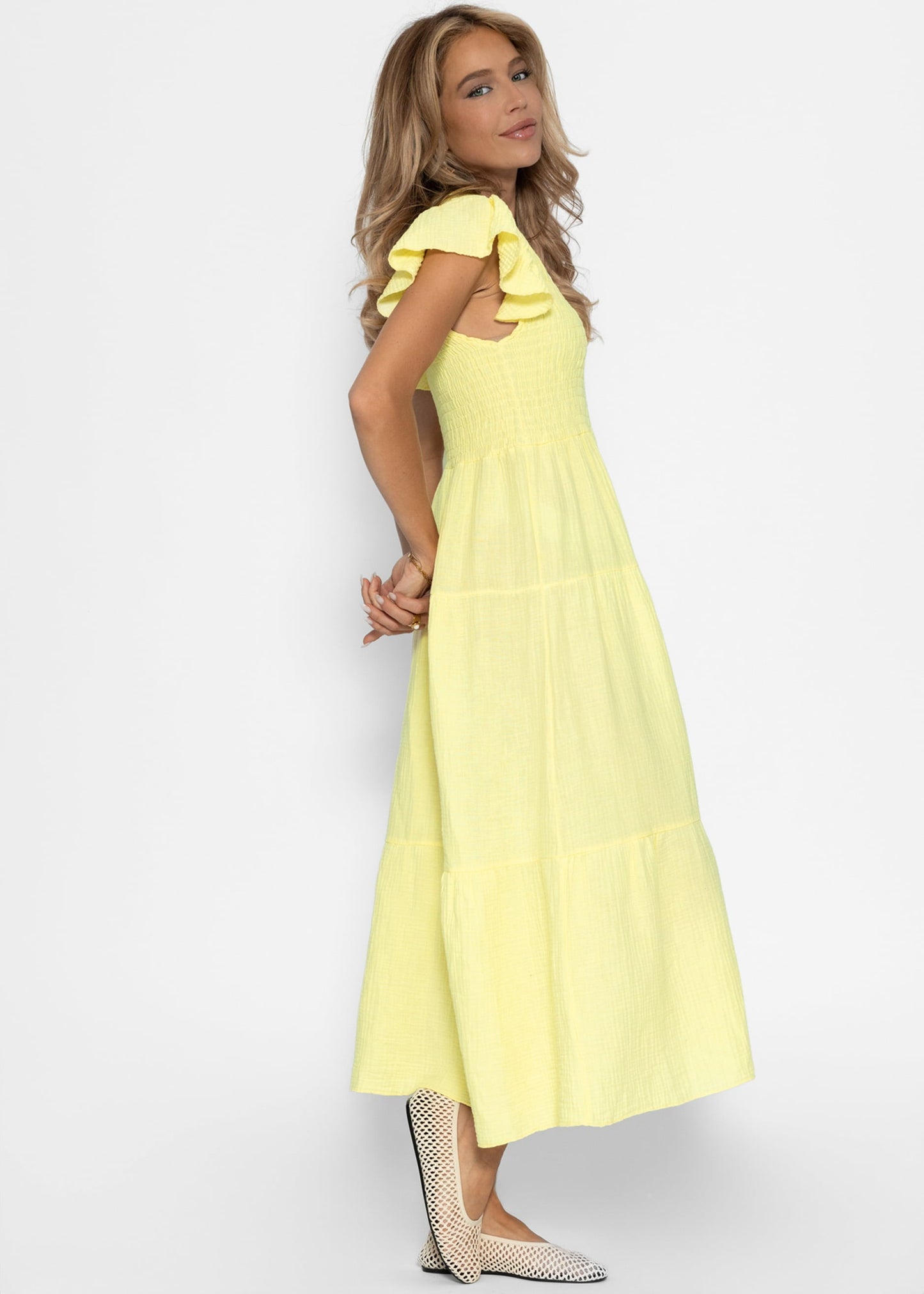 Amara | Vestido largo de muselina · Amarillo mantequilla