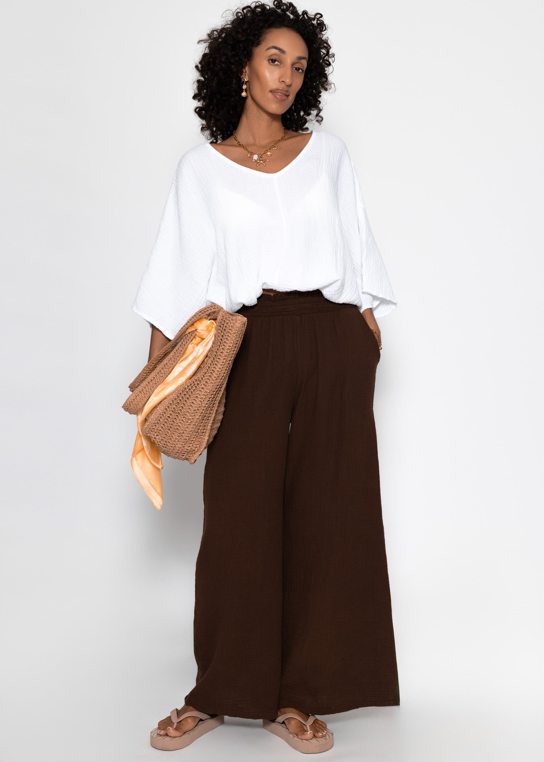 Malva | Pantalón de pernera ancha de muselina · Marrón