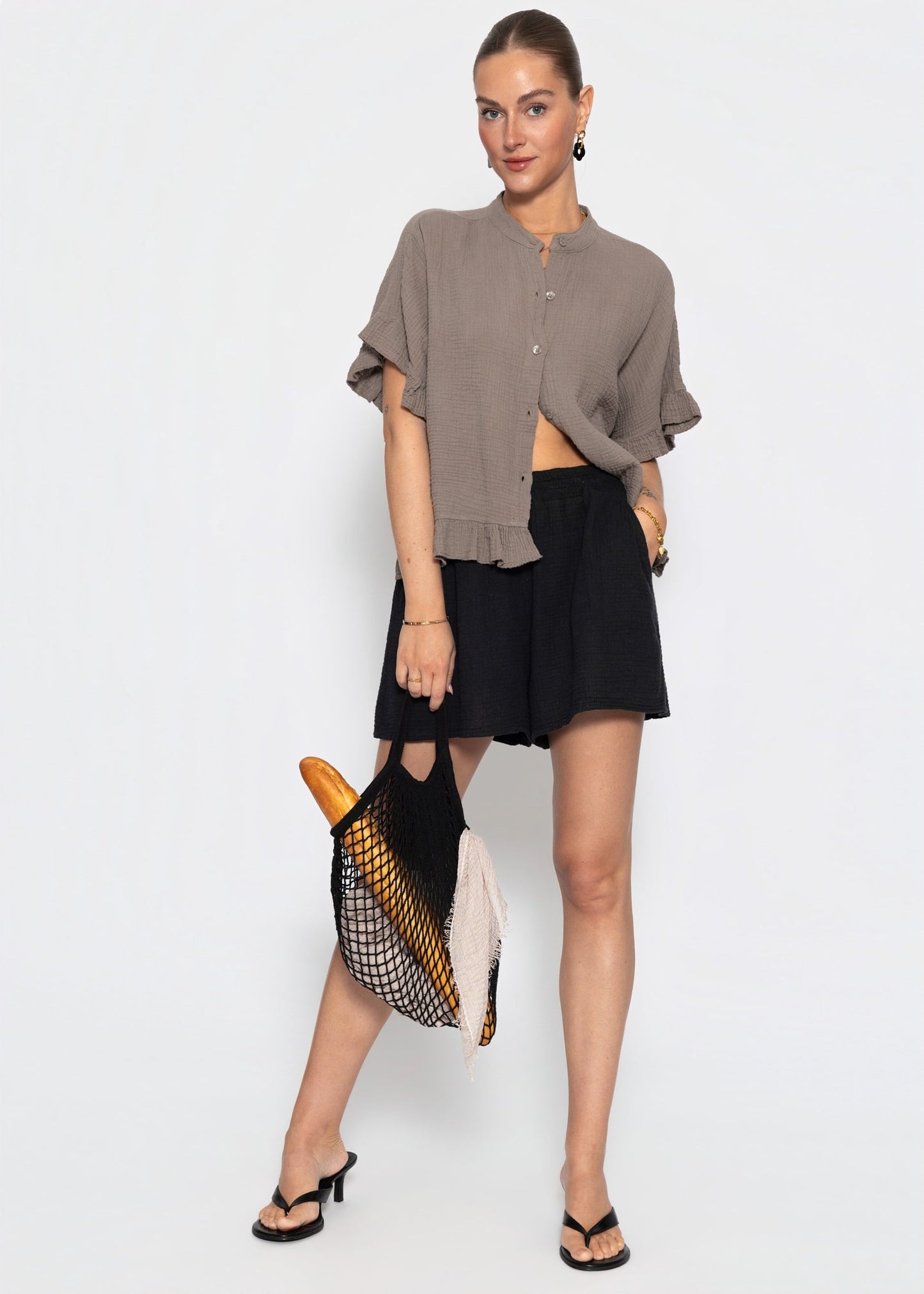 Bianca | Shorts de muselina · Negro