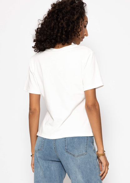 Celeste | Camiseta · Blanco roto