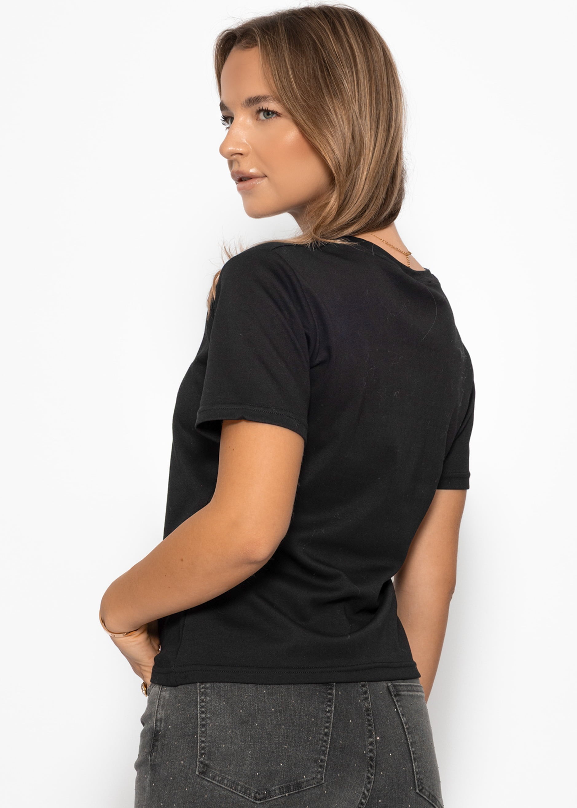 Celeste | Camiseta · Negro
