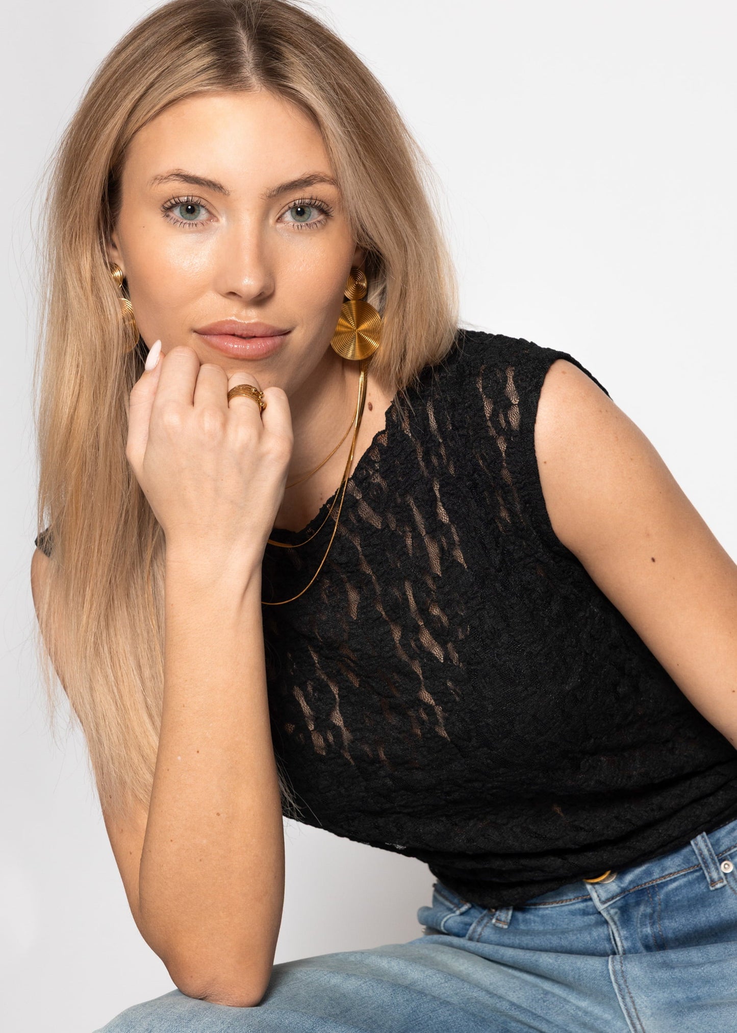 Jara | Top de encaje · Negro
