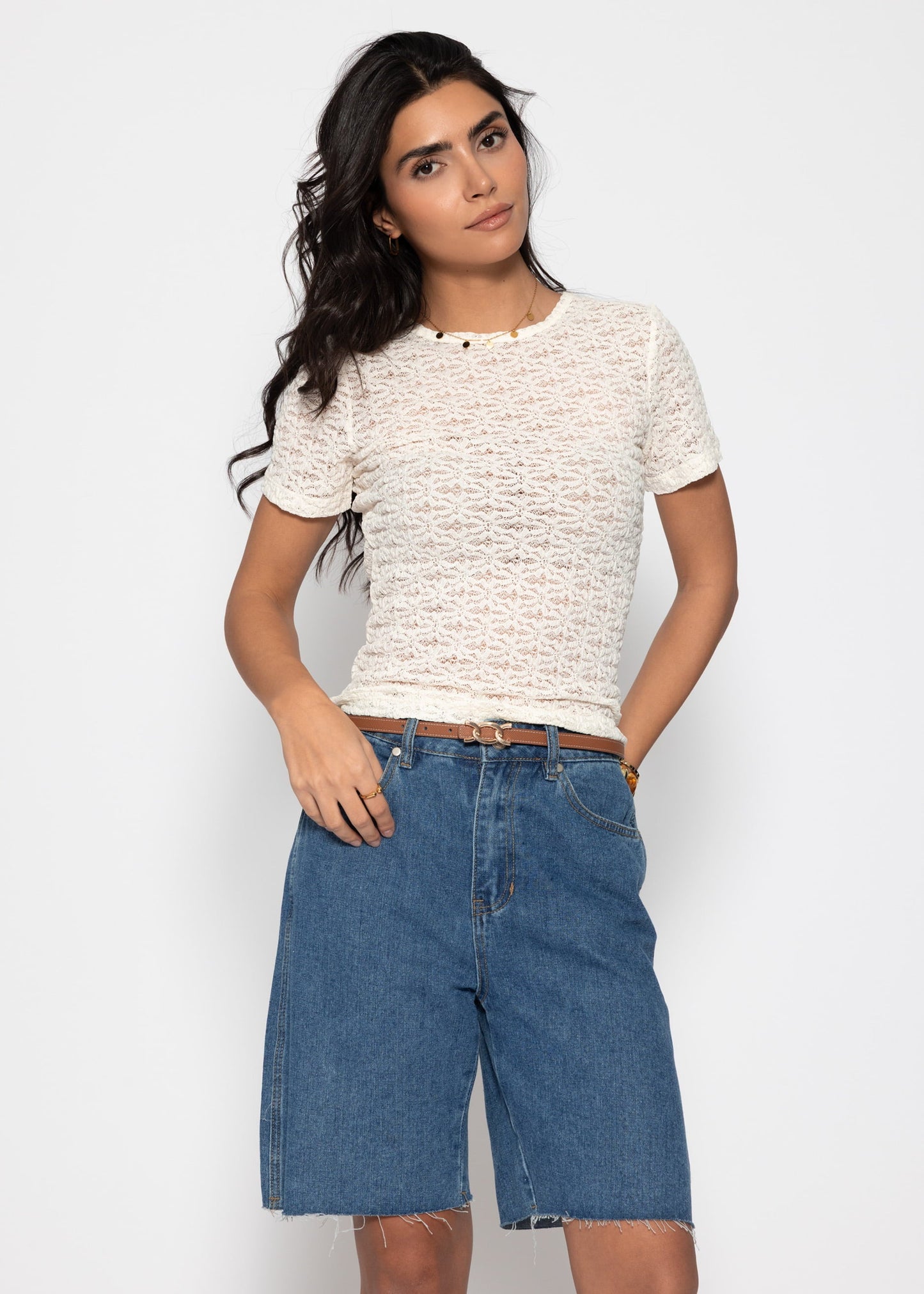 Luna | Camiseta de encaje floral · Blanco roto