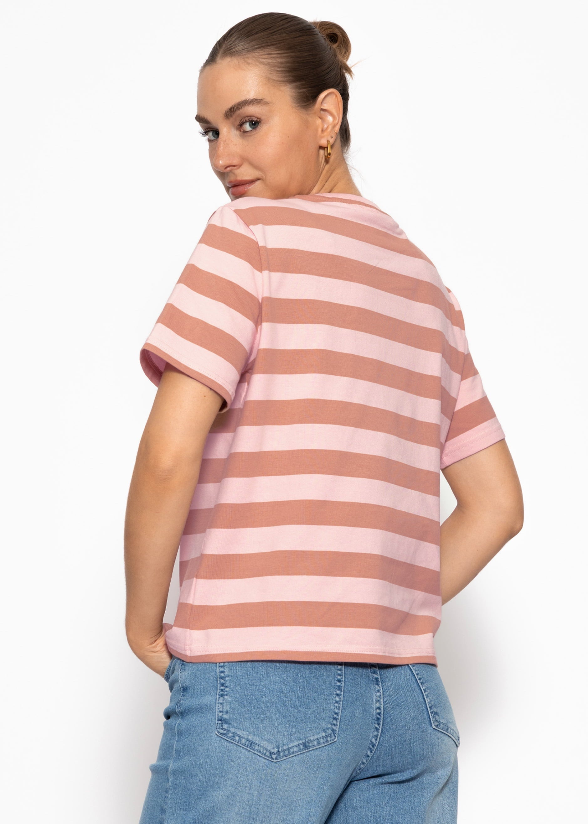Maia | Camiseta a rayas · Rosa y marrón